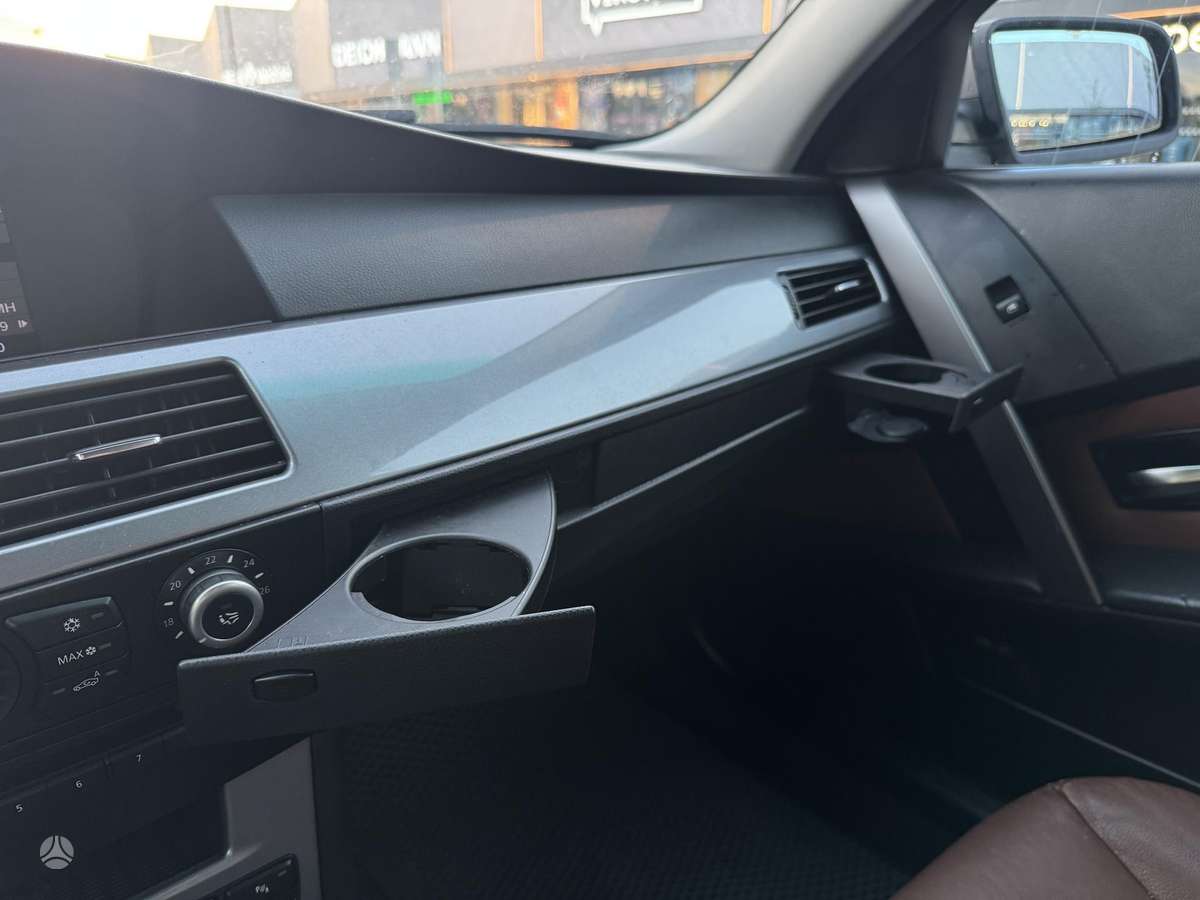 BMW 520, 2.0 l., Универсал