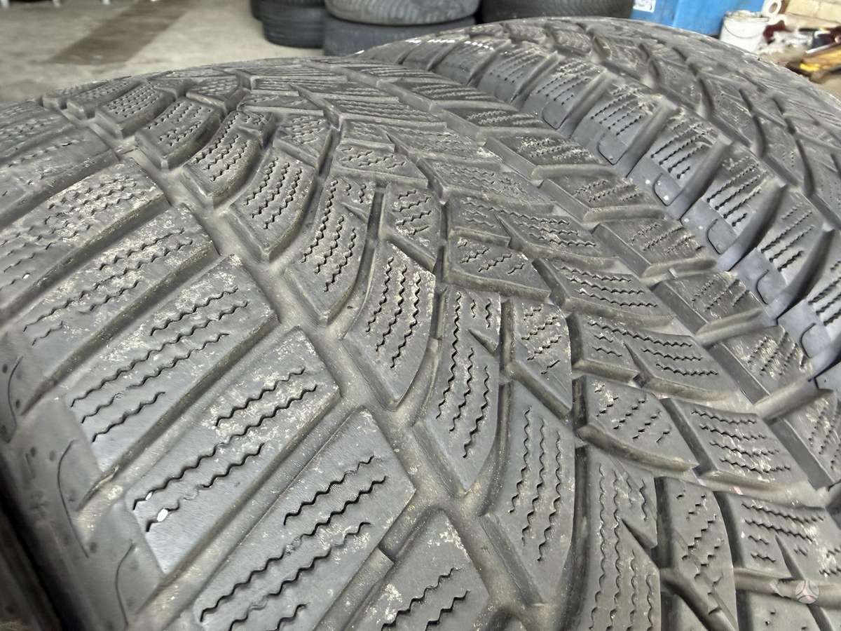 Goodyear UltraGrip Performance+, winter 225/40 R18