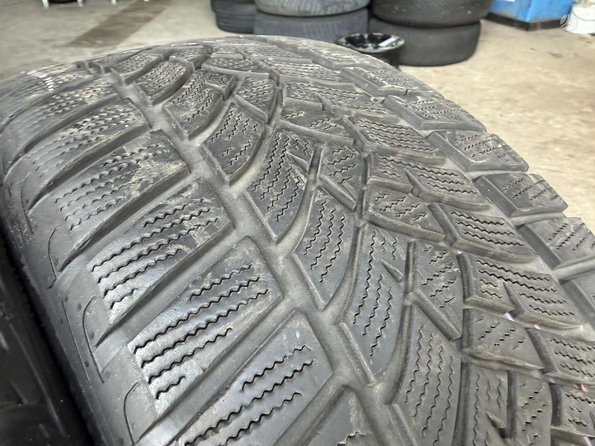 Goodyear UltraGrip Performance+, winter 225/40 R18