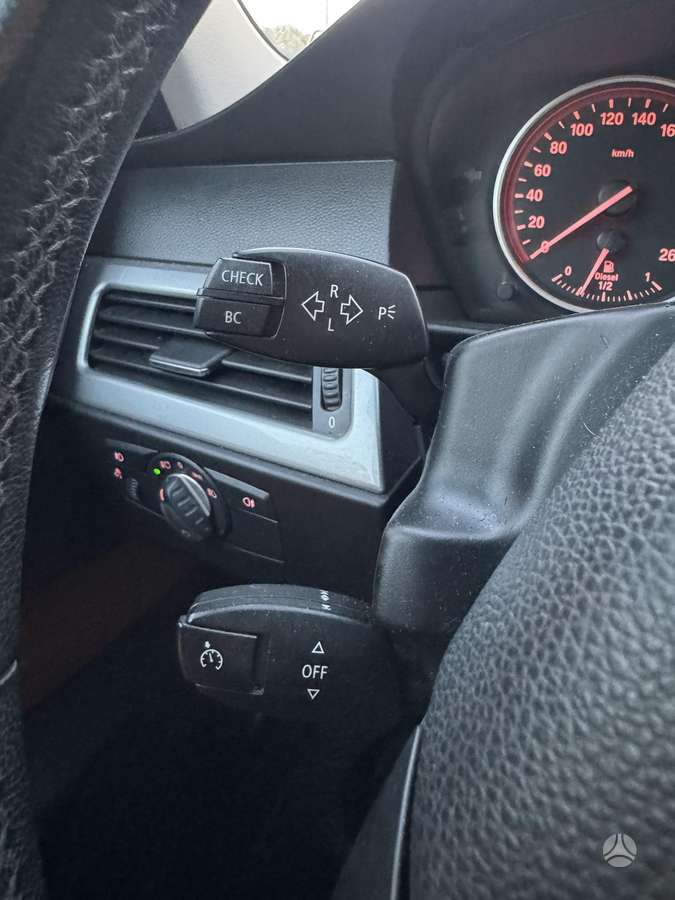 BMW 520, 2.0 l., universalas