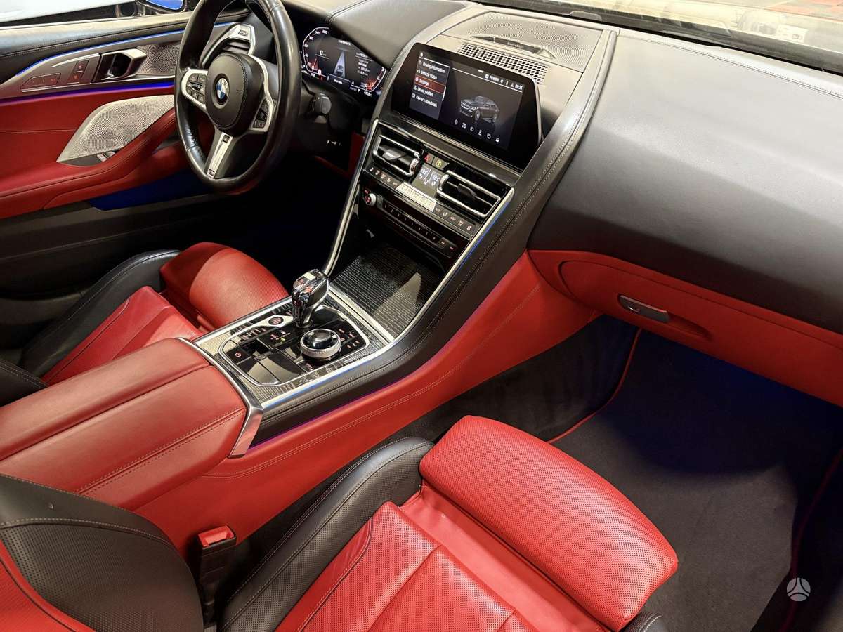 BMW M850, 4.4 l., Седан