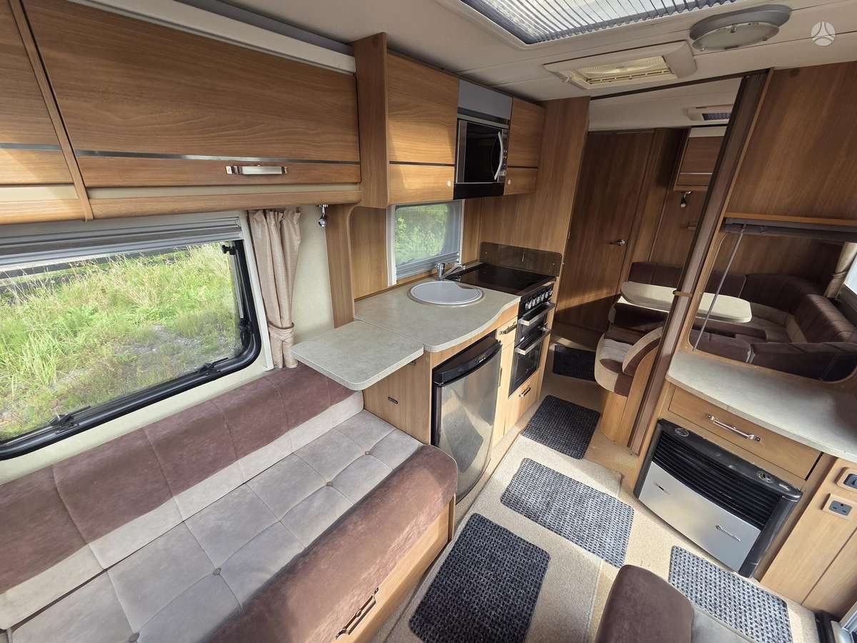 Swift Corniche, кемперы