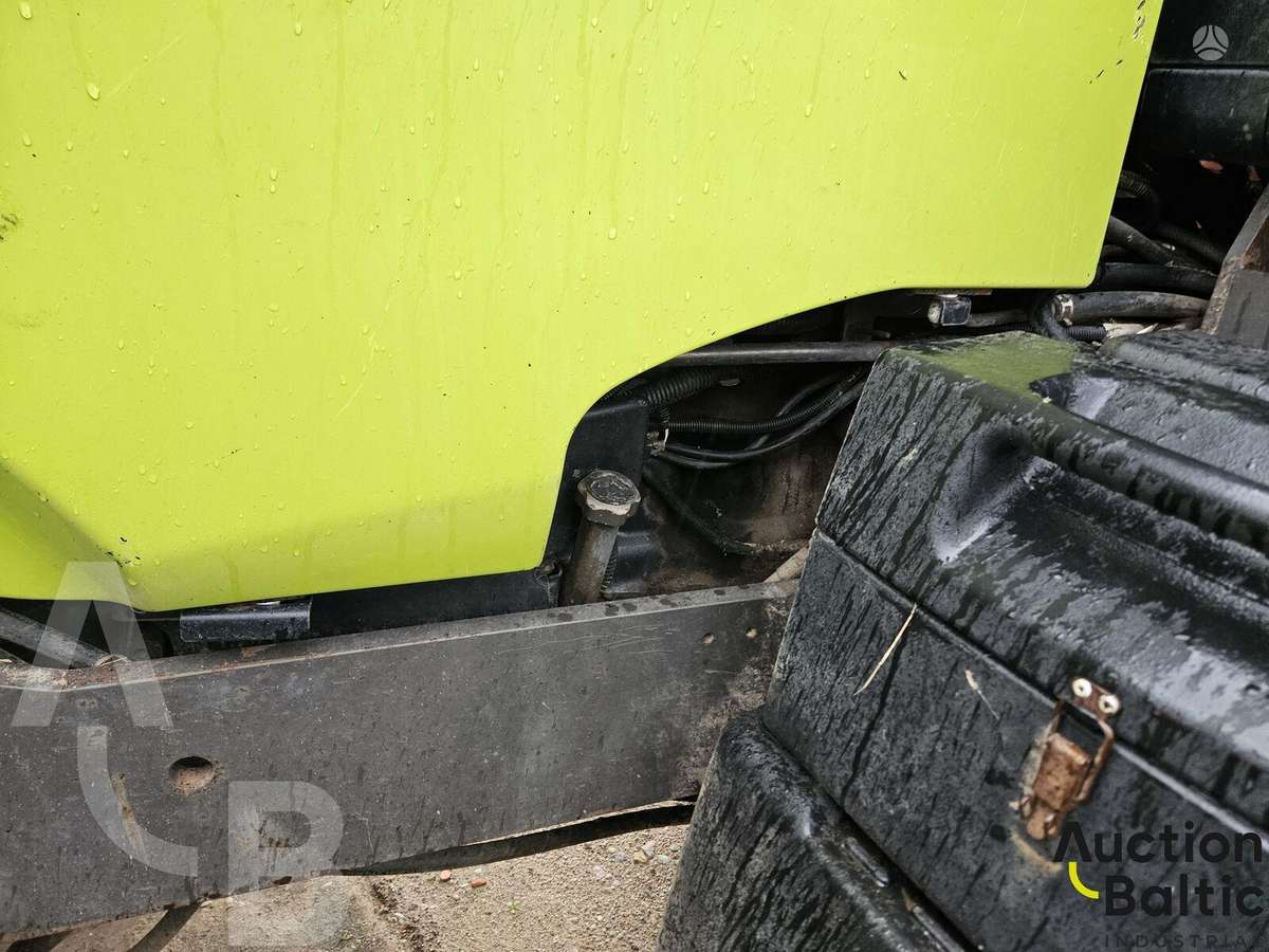 Claas Axion 830, traktoriai