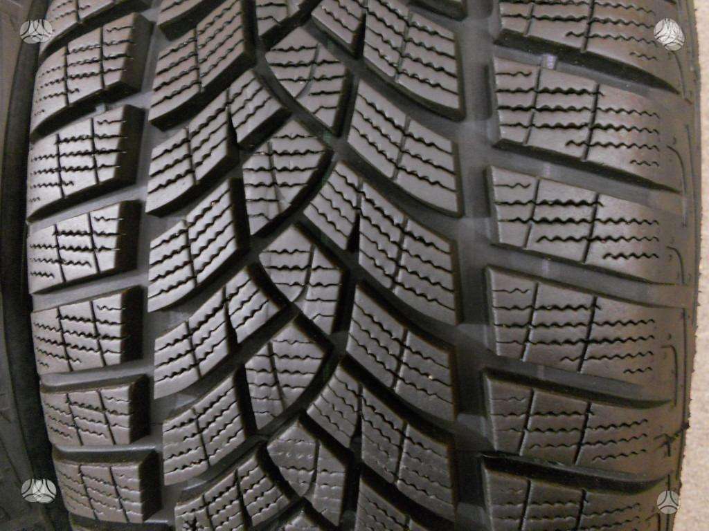 Goodyear 2024m SUV4x4 Performance+*, universalios 235/60 R18