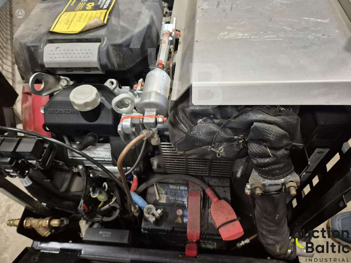 -Kita- M17, cits