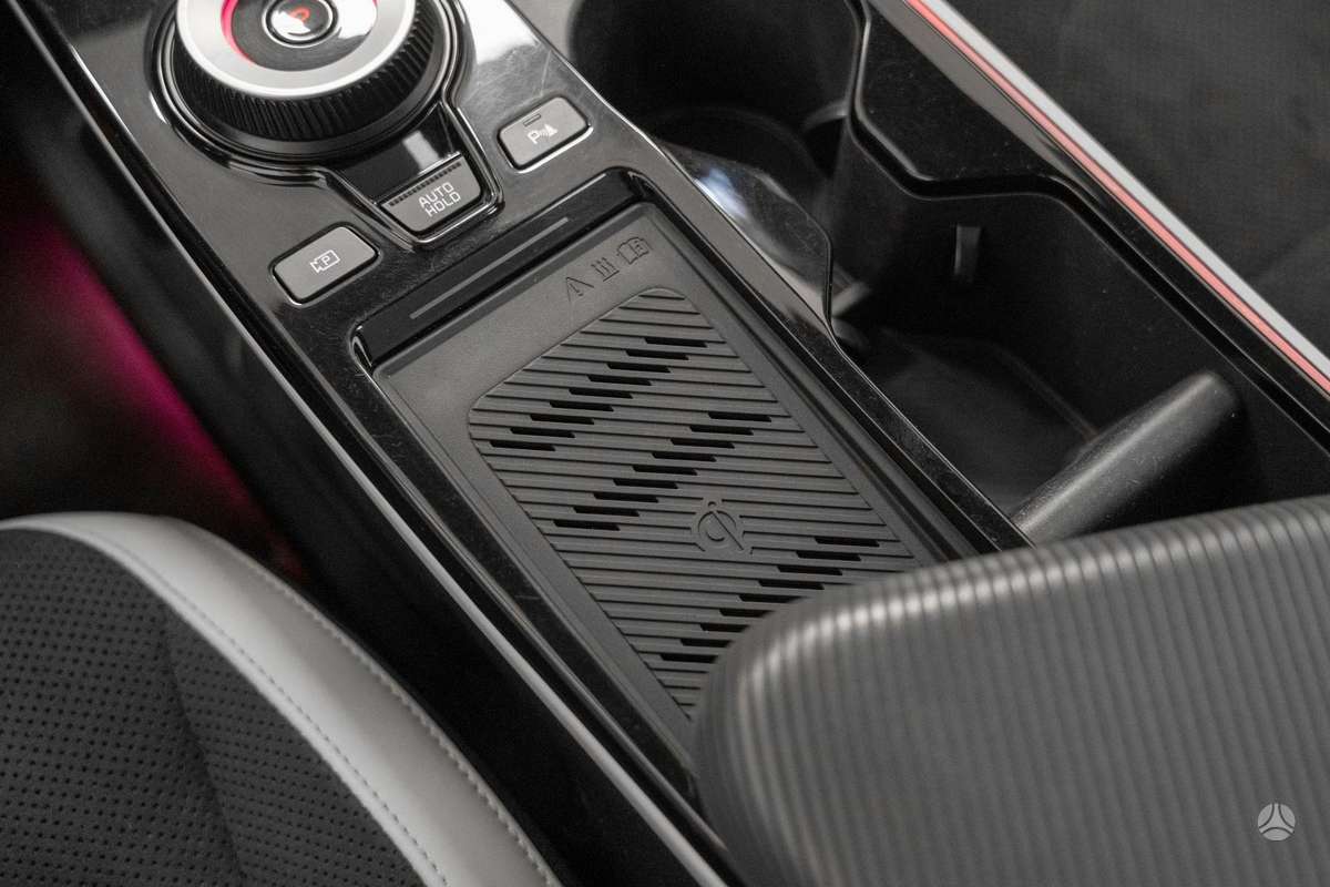 Kia EV6, hatchback