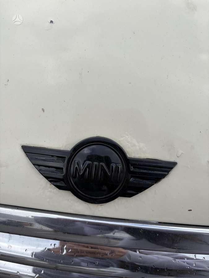 Mini Cooper, 1.6 l., hatchback
