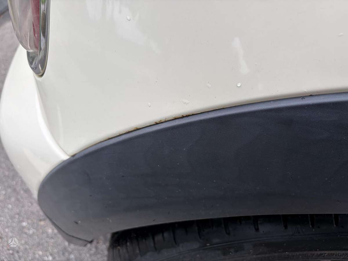 Mini Cooper, 1.6 l., hatchback