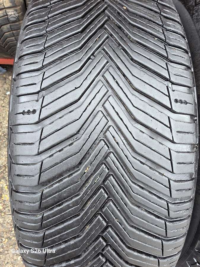 Michelin CROSSCLIMATE 2, всесезонные 235/55 R18