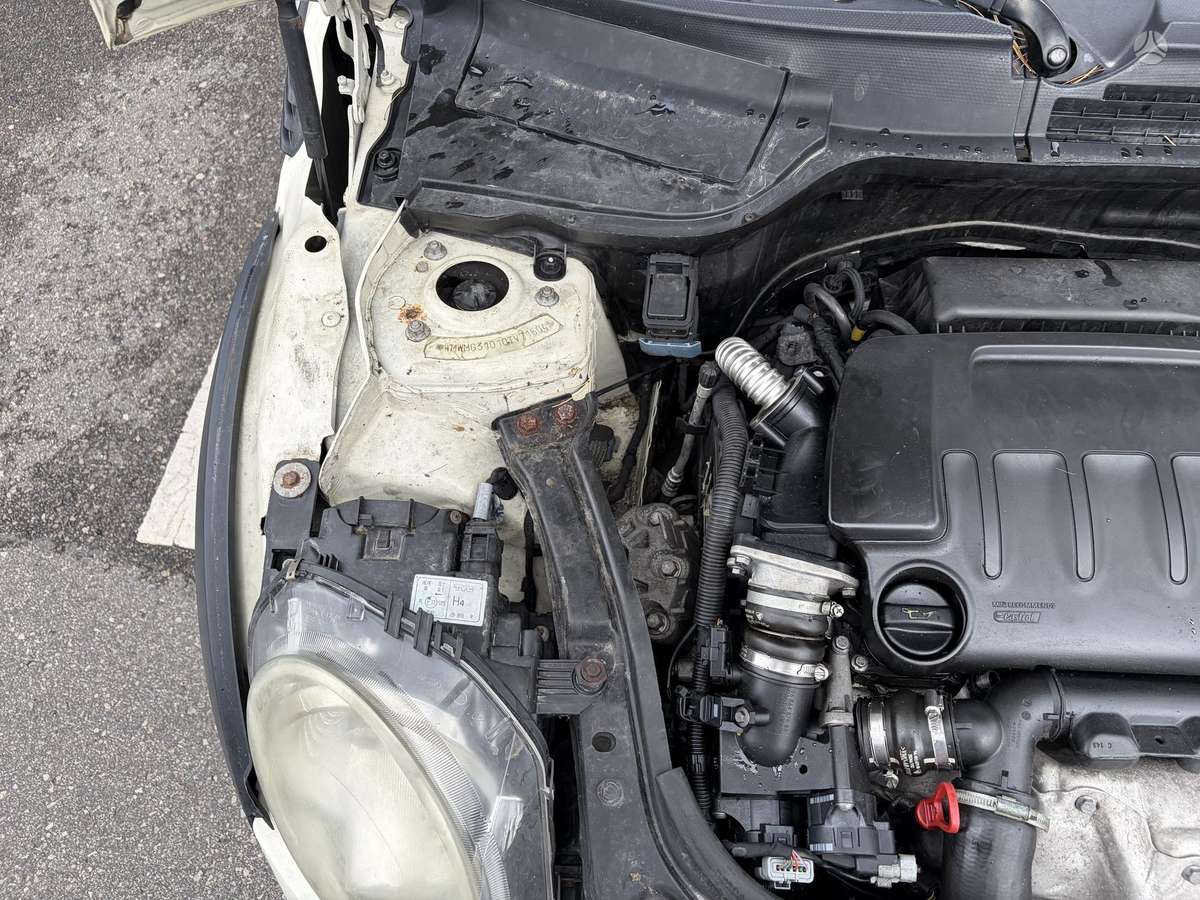 Mini Cooper, 1.6 l., hečbekas