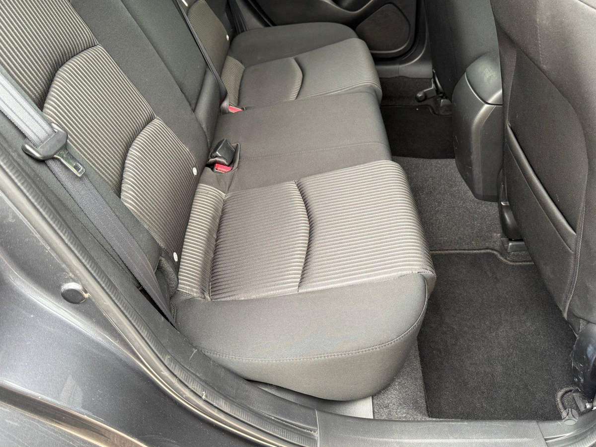 Mazda 3, 2.2 l., hečbekas