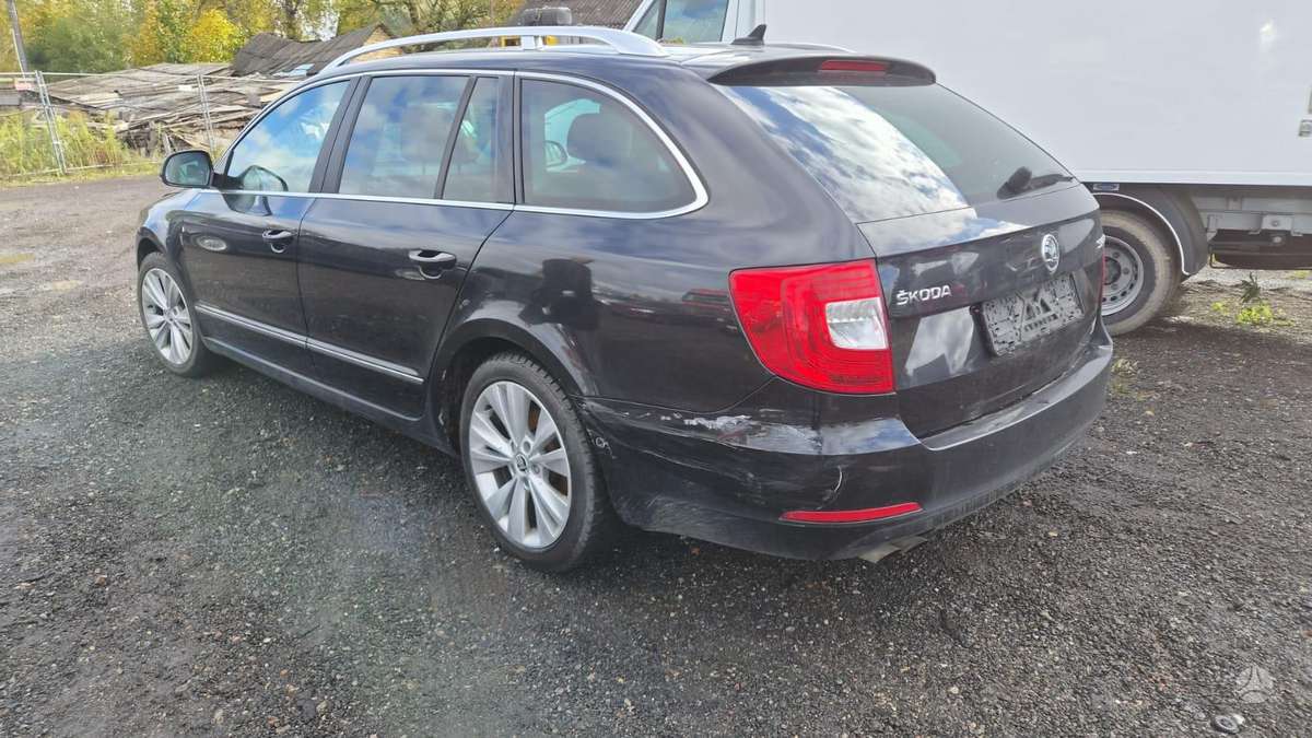 Skoda Superb for parts