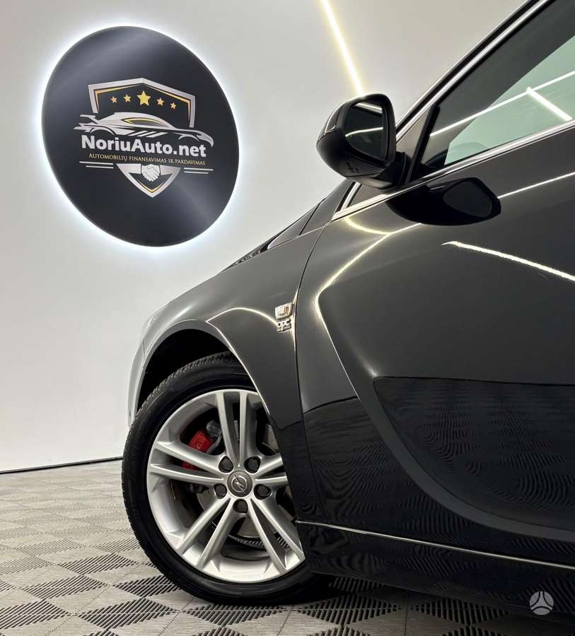 Opel Insignia, 2.0 l., Универсал