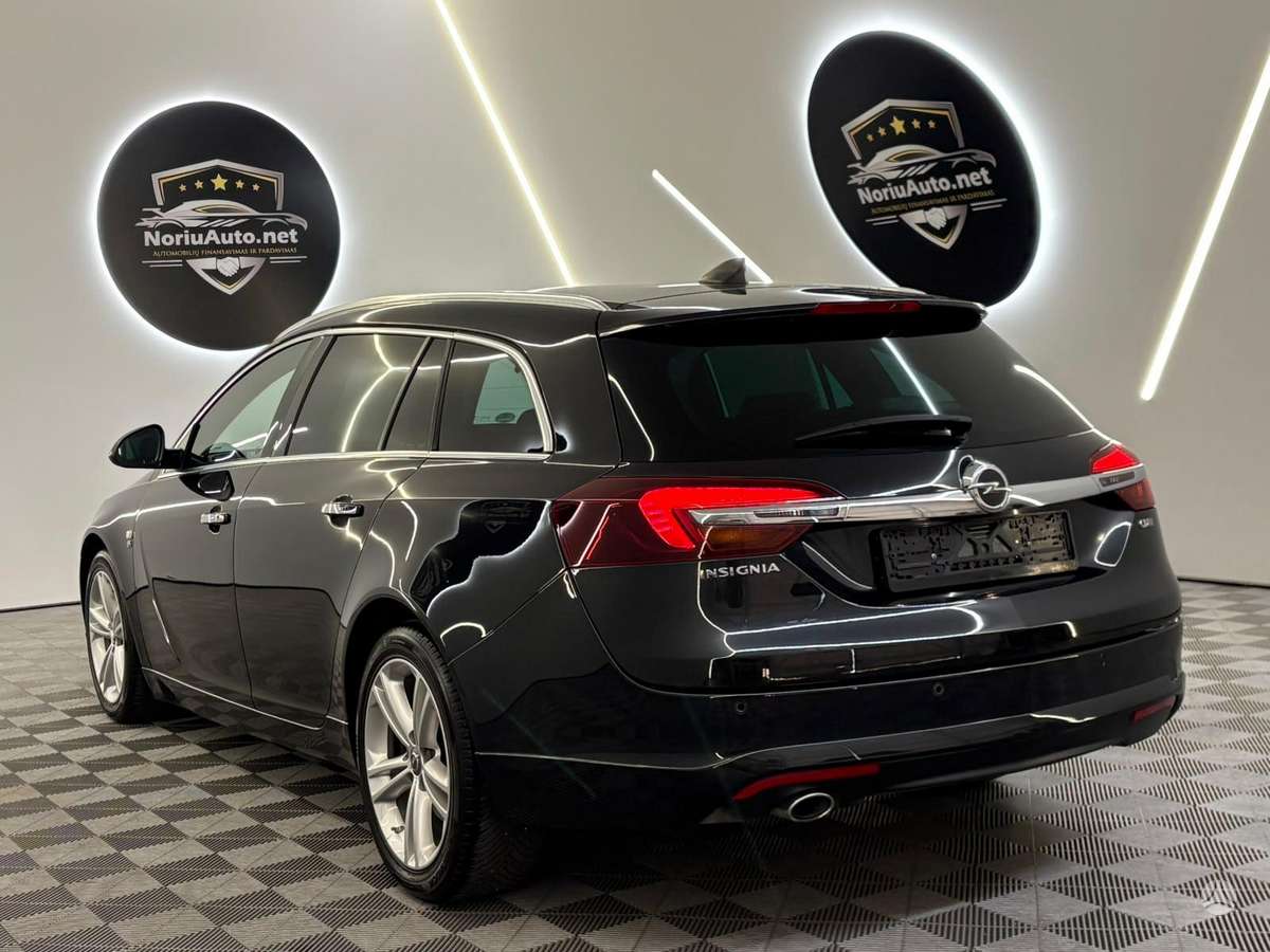 Opel Insignia, 2.0 l., wagon