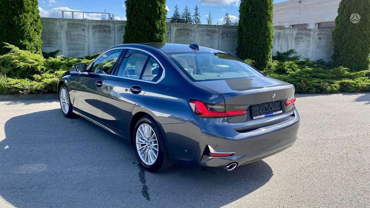 BMW 320, 2.0 l., Седан