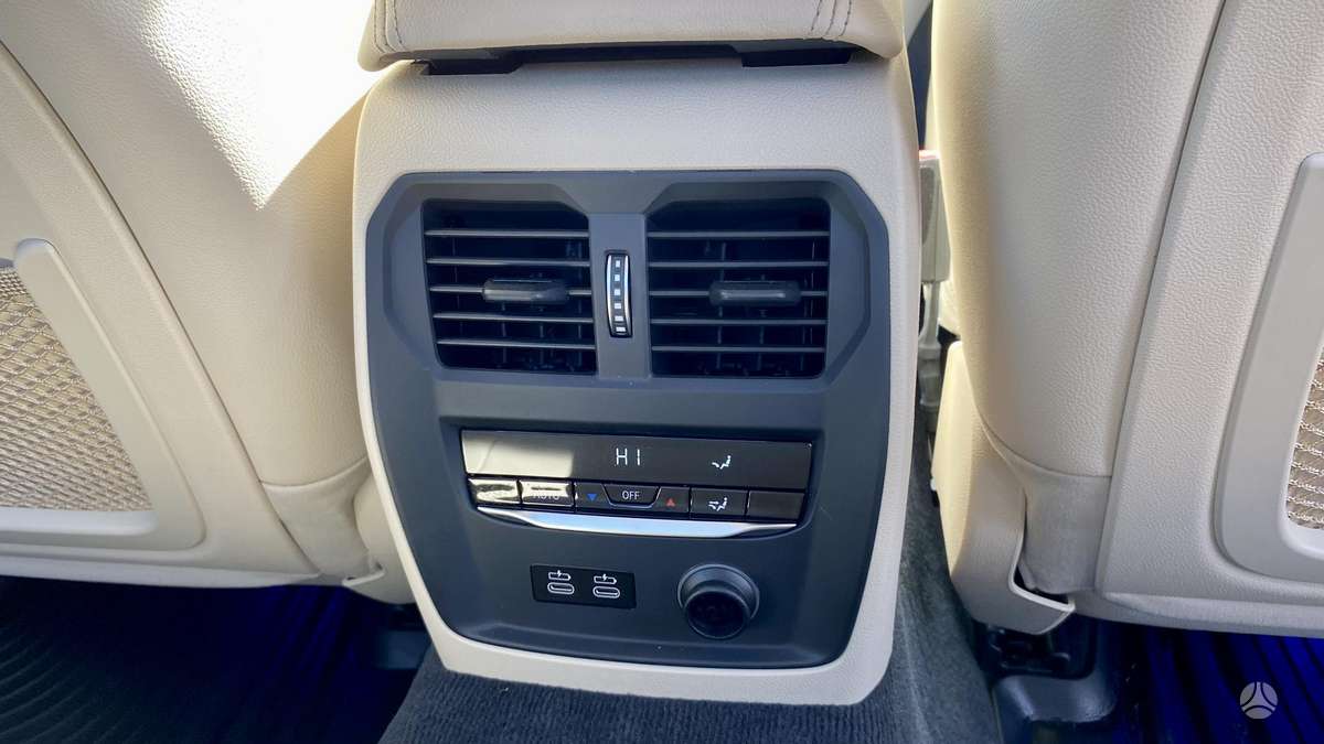 BMW 320, 2.0 l., Седан