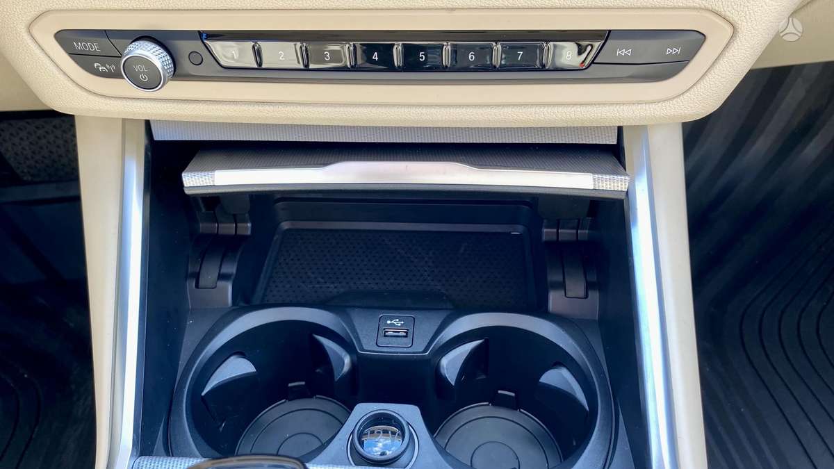 BMW 320, 2.0 l., Седан