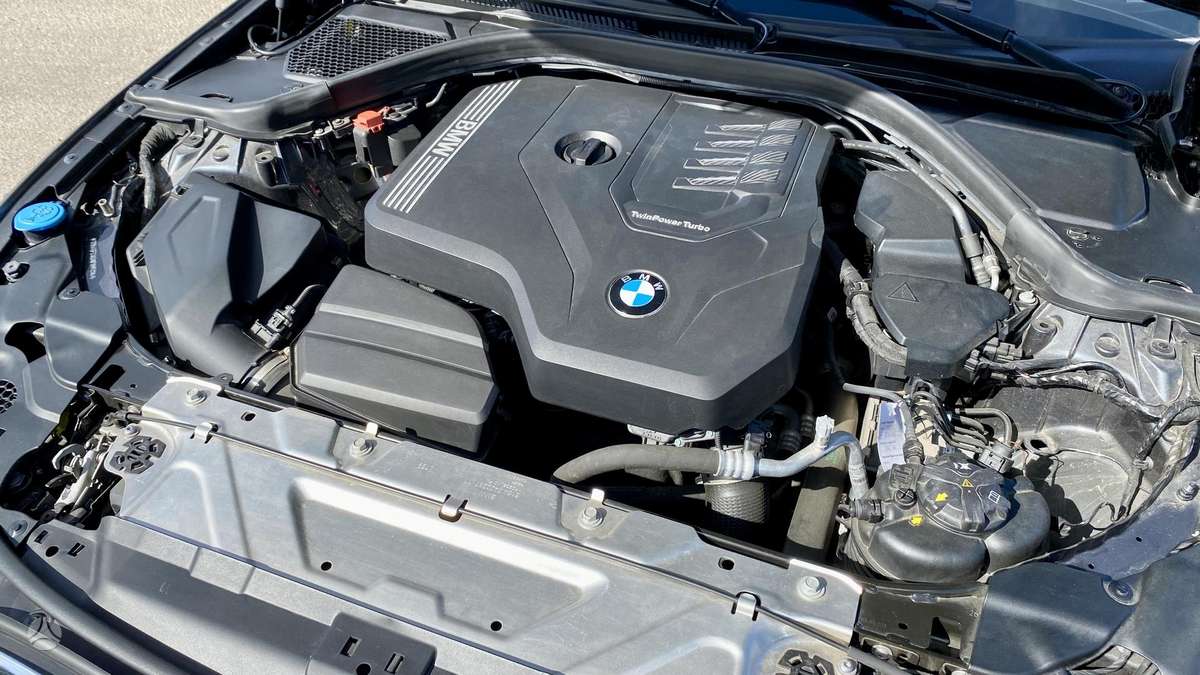 BMW 320, 2.0 l., Седан