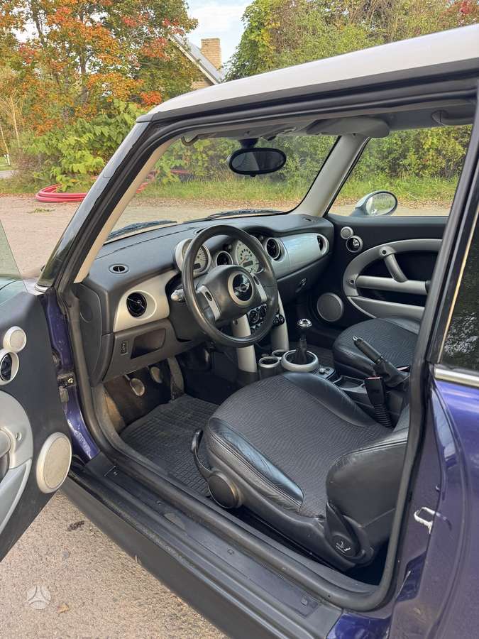 Mini One, 1.4 l., hatchback