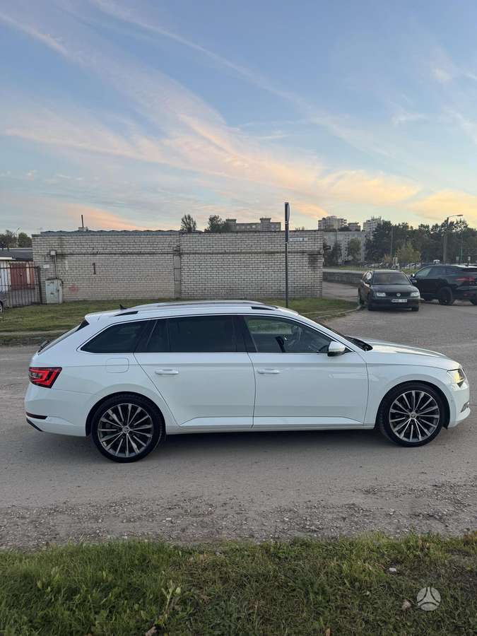 Skoda Superb, 2.0 l., Универсал