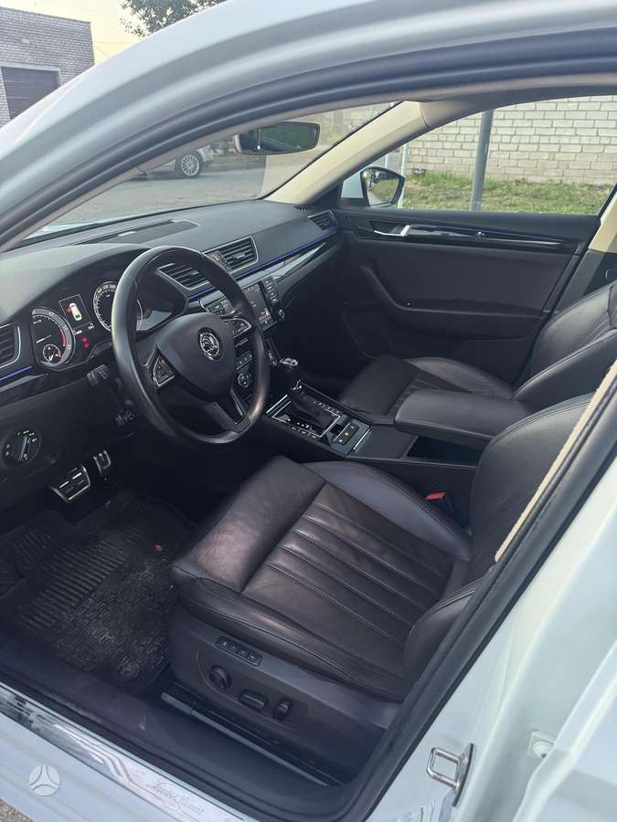 Skoda Superb, 2.0 l., Универсал