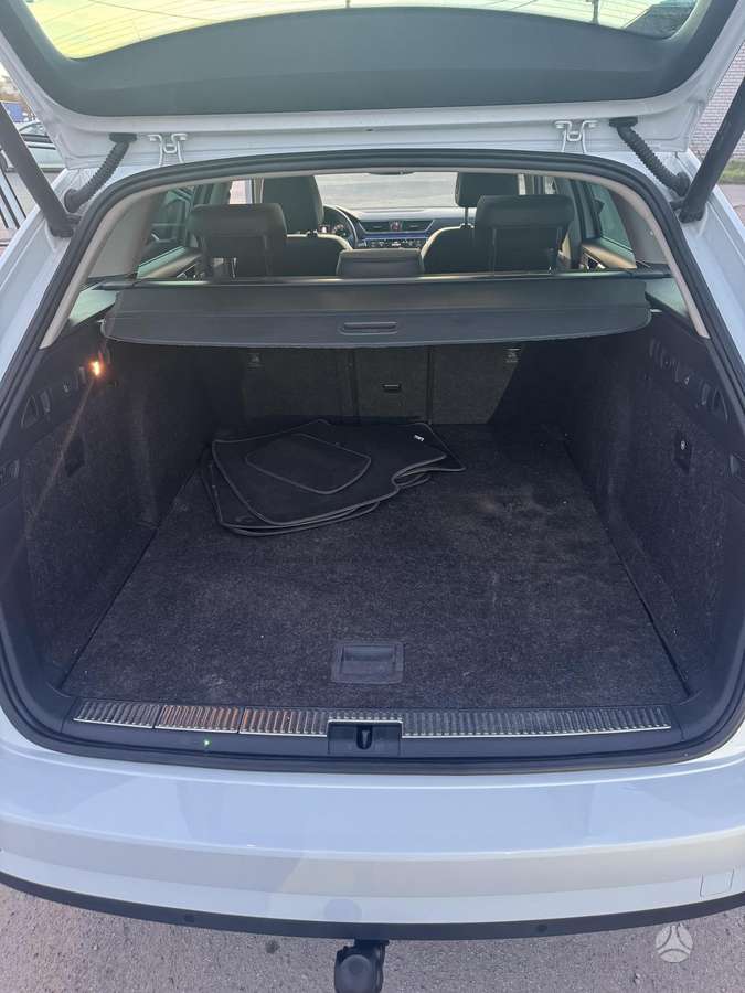 Skoda Superb, 2.0 l., universalas
