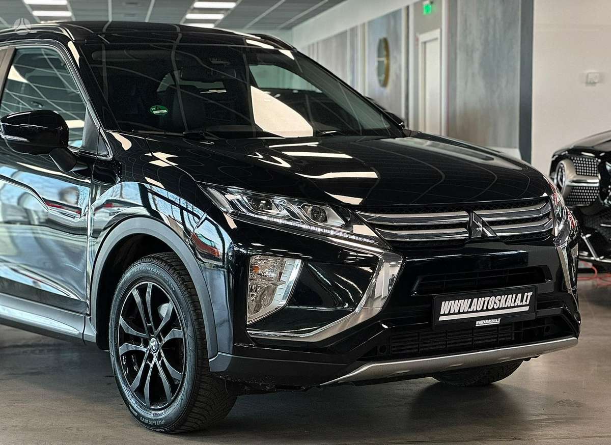 Mitsubishi Eclipse Cross, 2.3 l., Внедорожник / Кроссовер