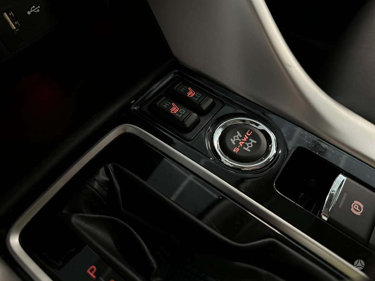 Mitsubishi Eclipse Cross, 2.3 l., off-road / crossover