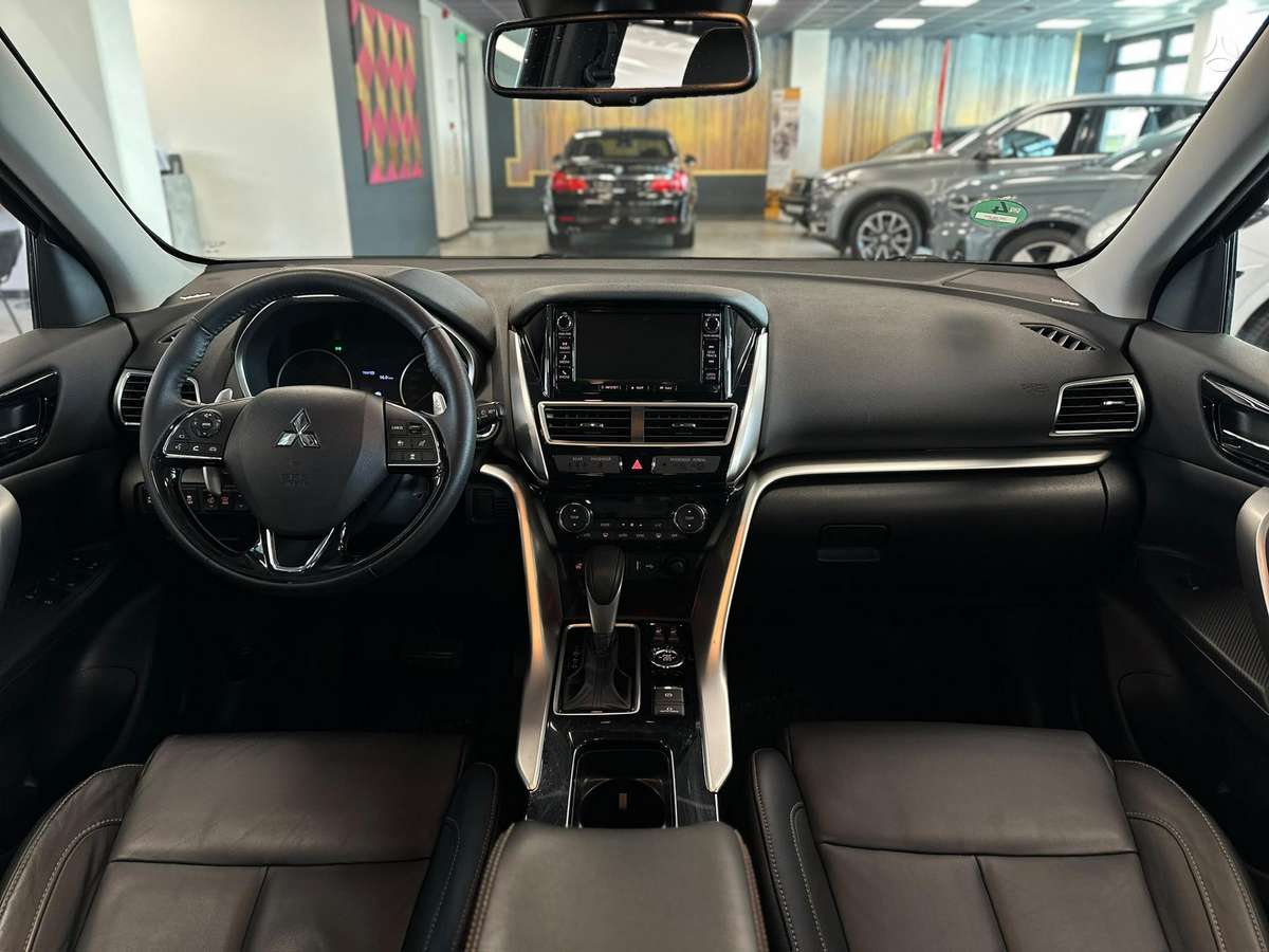 Mitsubishi Eclipse Cross, 2.3 l., Внедорожник / Кроссовер