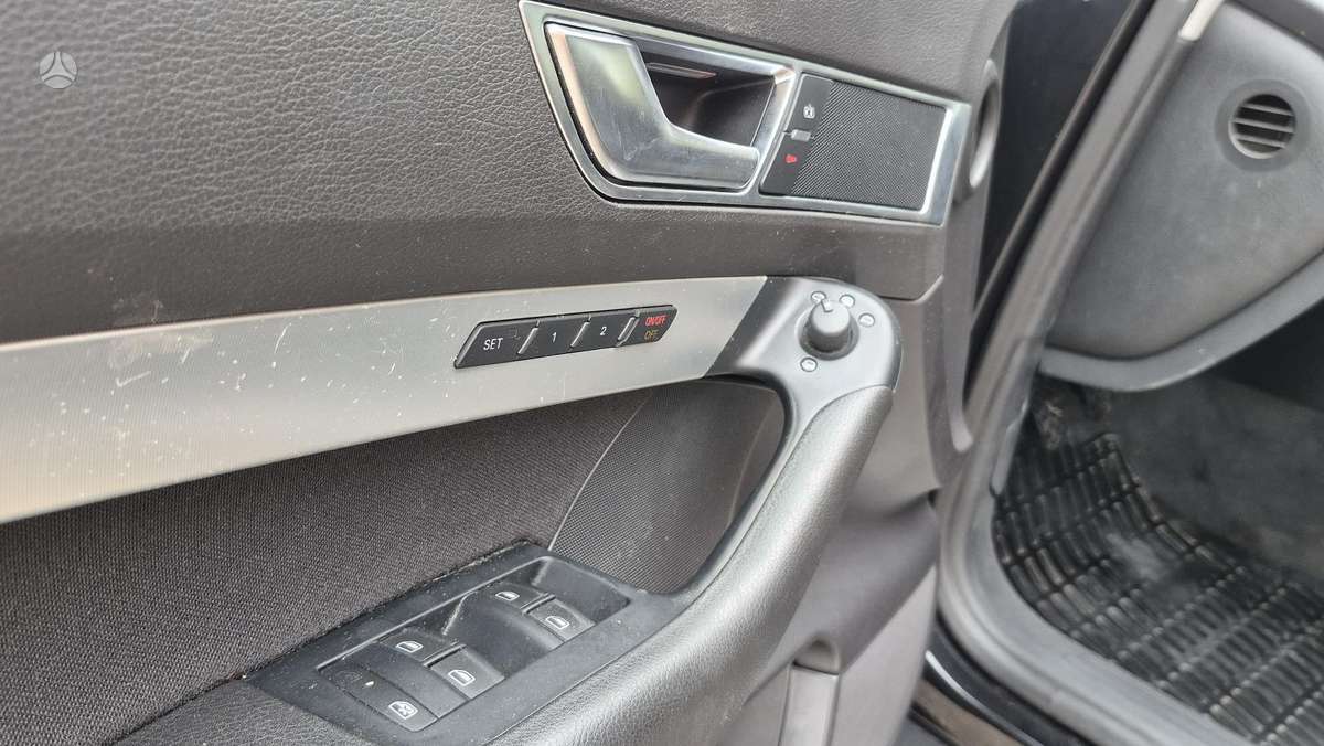 Audi A6, 3.0 l., universalas