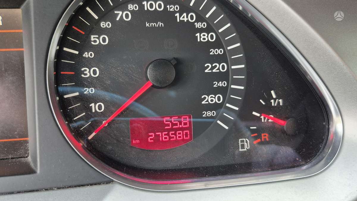 Audi A6, 3.0 l., universalas