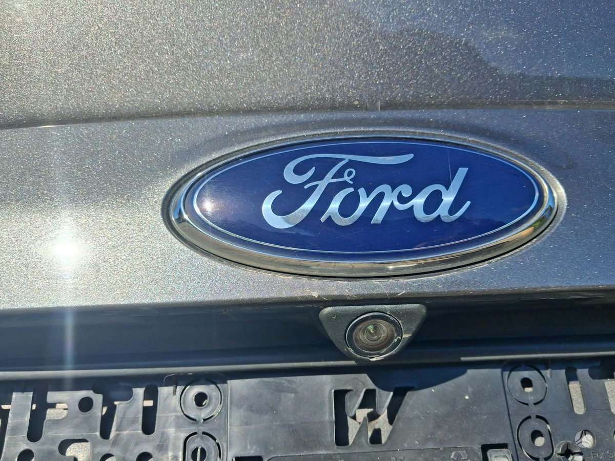 Ford Kuga, off-road / crossover