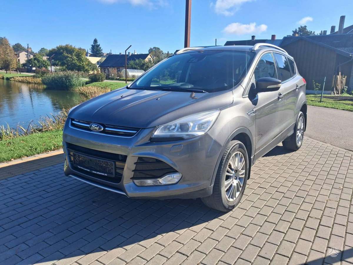Ford Kuga, Внедорожник / Кроссовер