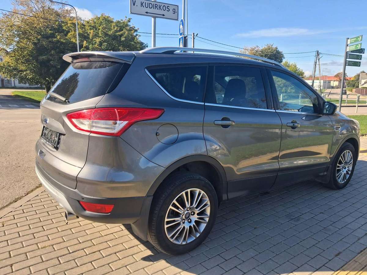 Ford Kuga, off-road / crossover