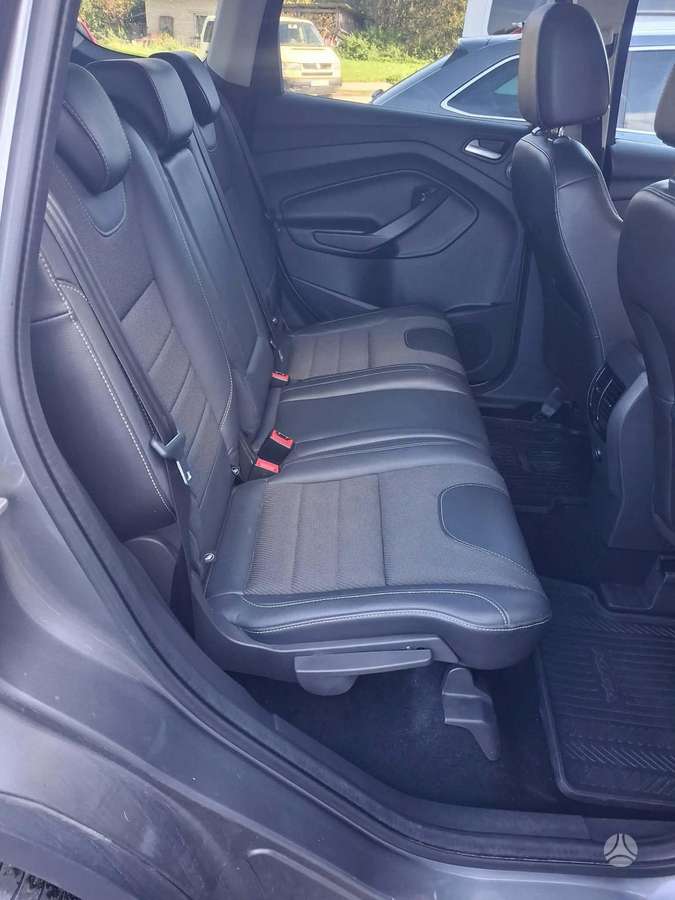 Ford Kuga, off-road / crossover