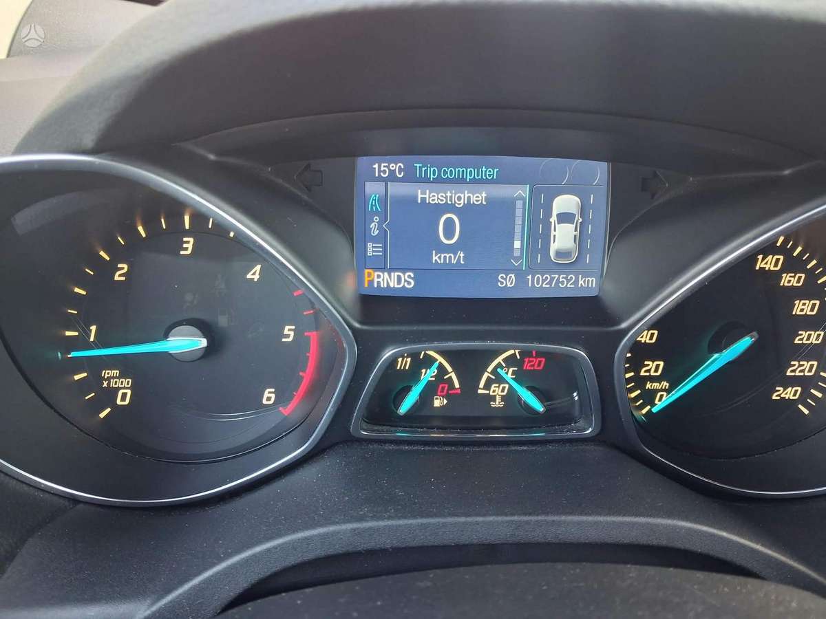 Ford Kuga, off-road / crossover