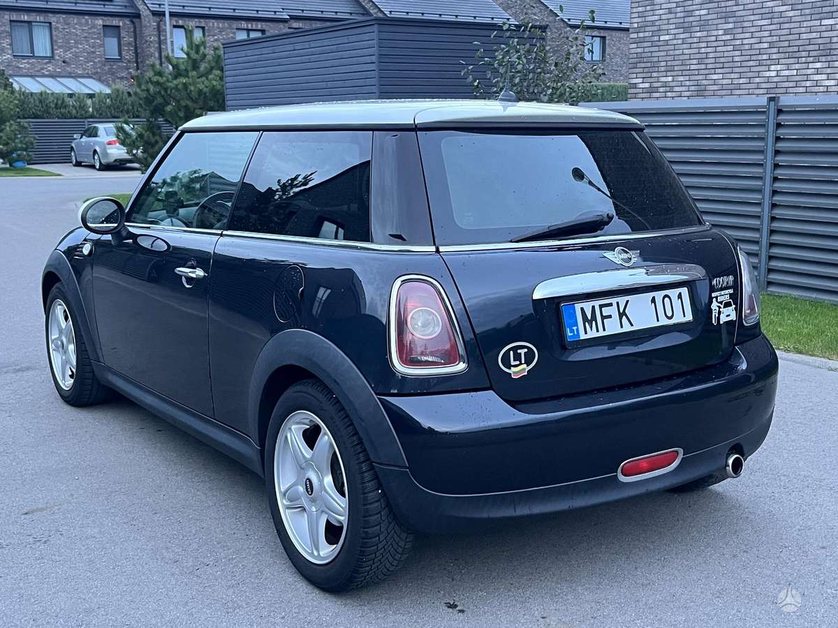Mini Cooper, 1.6 l., Хэтчбек