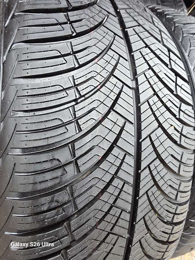 Rockblade, всесезонные 245/35 R20