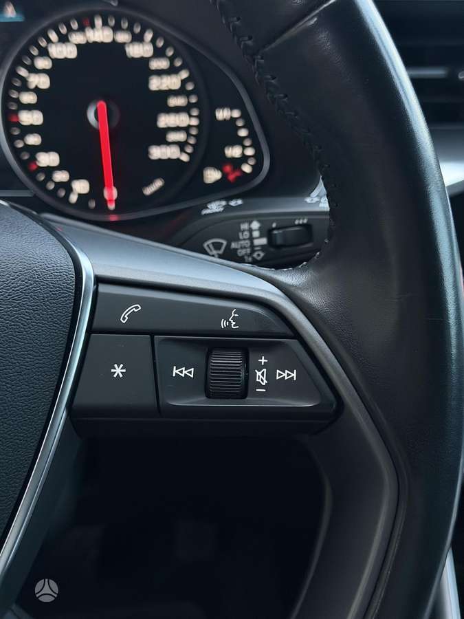 Audi A6, 2.0 l., Универсал