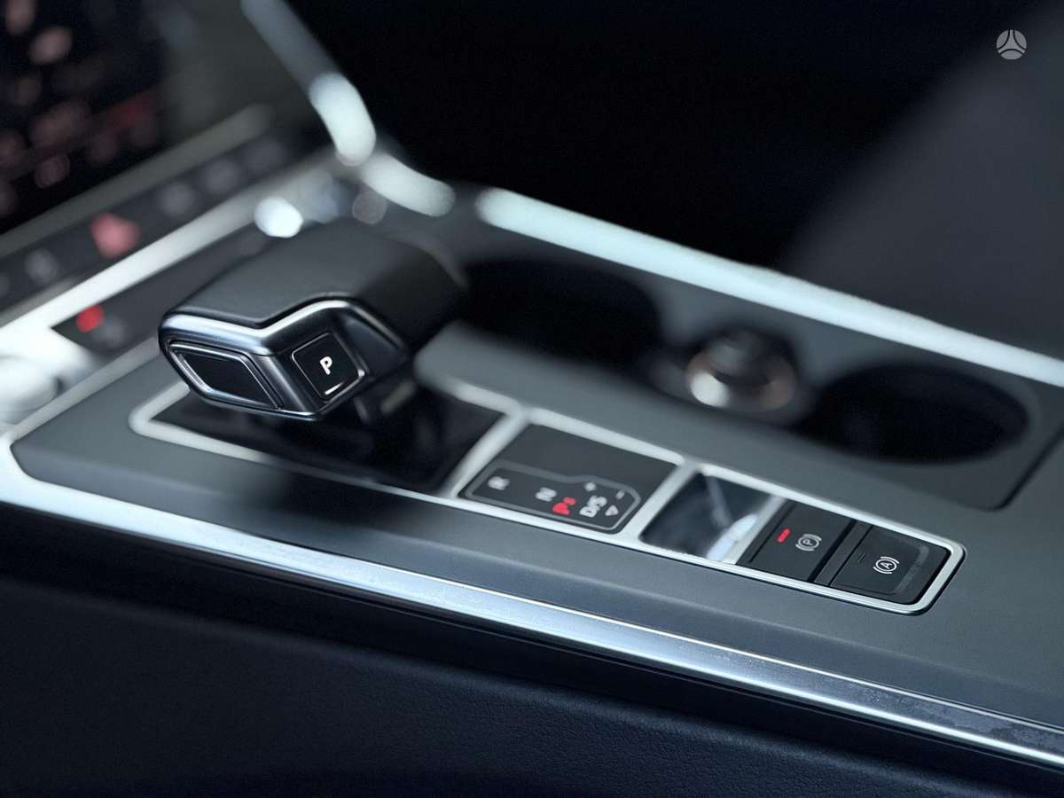 Audi A6, 2.0 l., Универсал