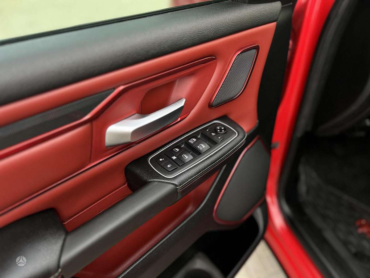 Dodge Ram, 5.7 l., Пикап