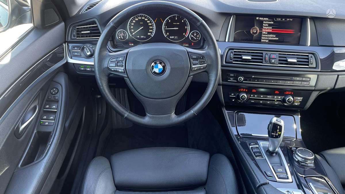BMW 525, 2.0 l., wagon