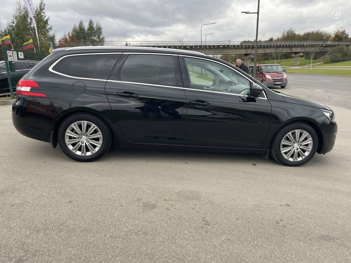 Peugeot 308, 1.6 l., Универсал