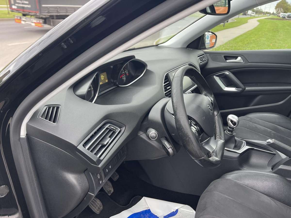 Peugeot 308, 1.6 l., Универсал