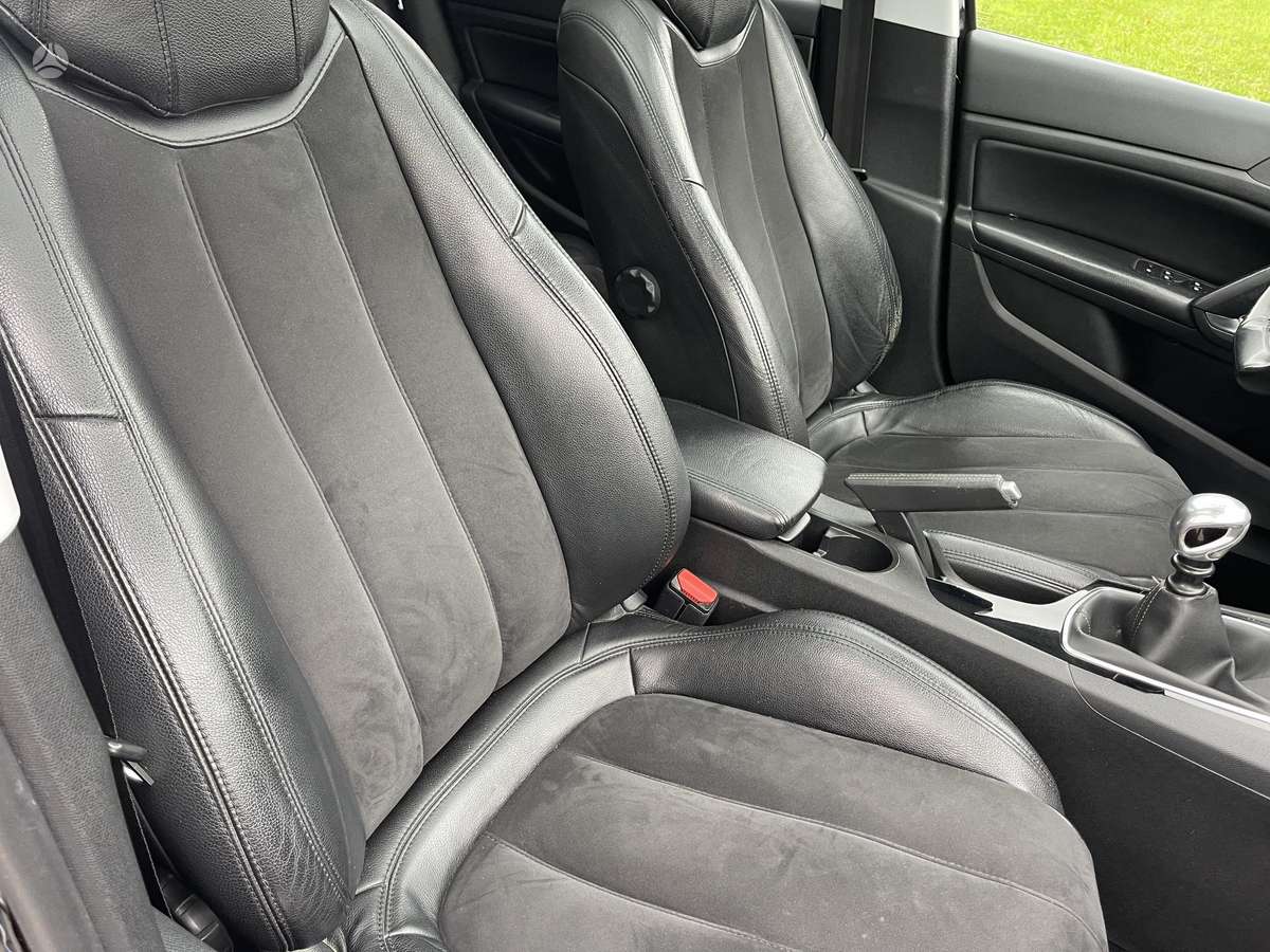 Peugeot 308, 1.6 l., Универсал