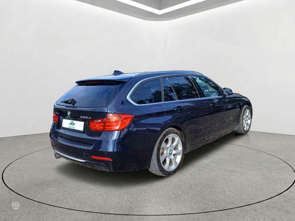 BMW 330, 3.0 l., wagon