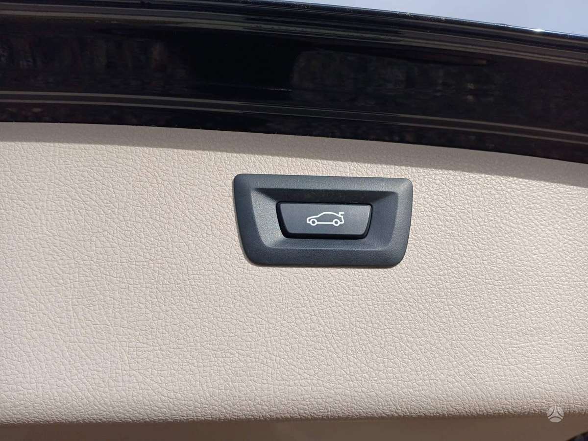 BMW 330, 3.0 l., wagon