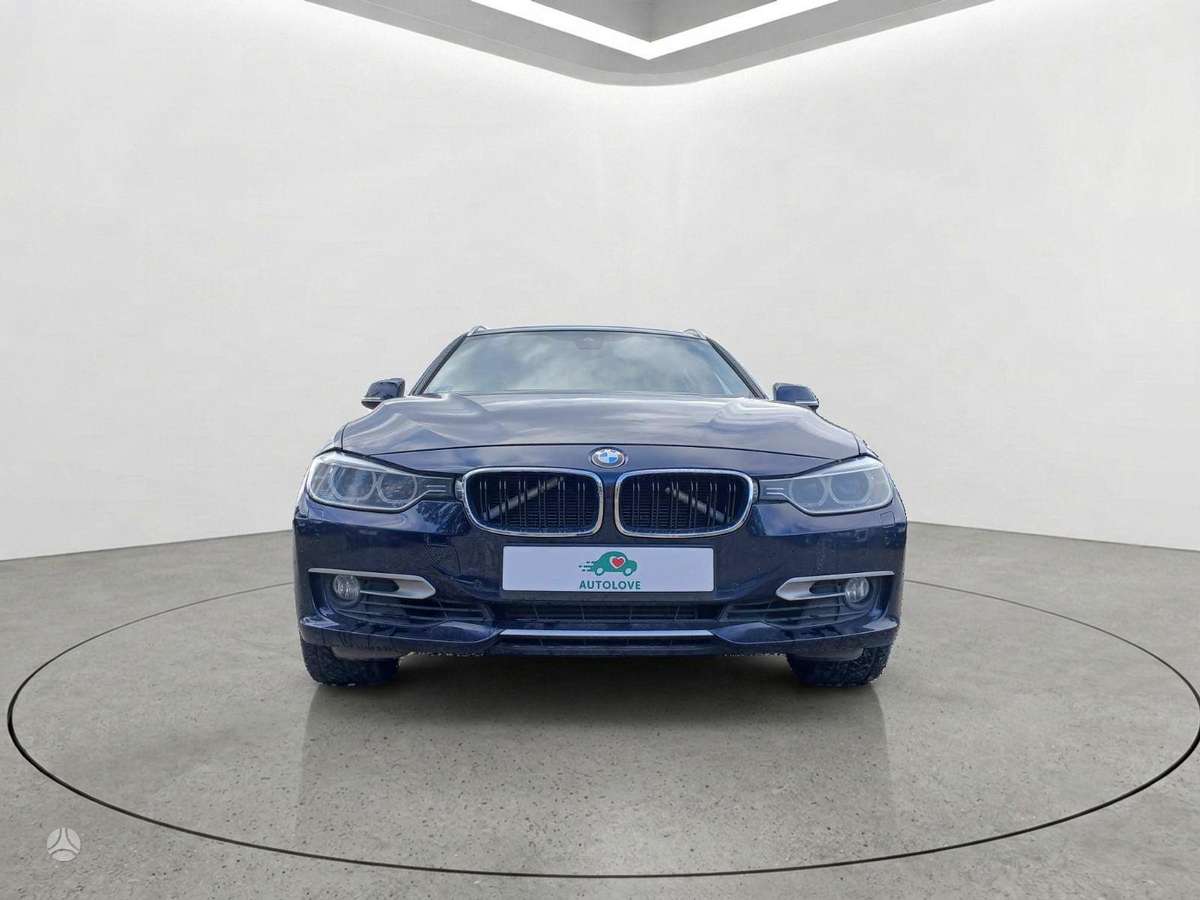 BMW 330, 3.0 l., wagon