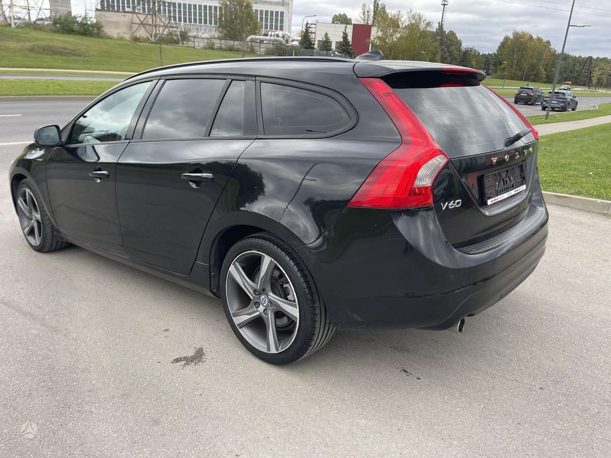 Volvo V60, 2.0 l., Универсал