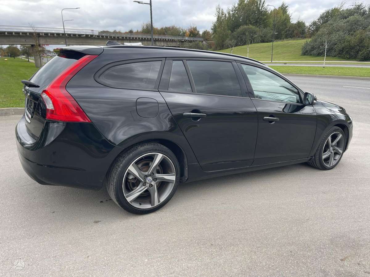 Volvo V60, 2.0 l., Универсал